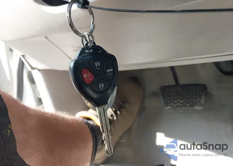 2009 Toyota Camry Le z USA, uszkodzony, nr VIN 4T4BE46K69R123495